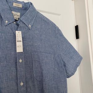 BRAND NEW with tags. J. Crew Men's Classic Fit Medium short sleeve Irish Linen